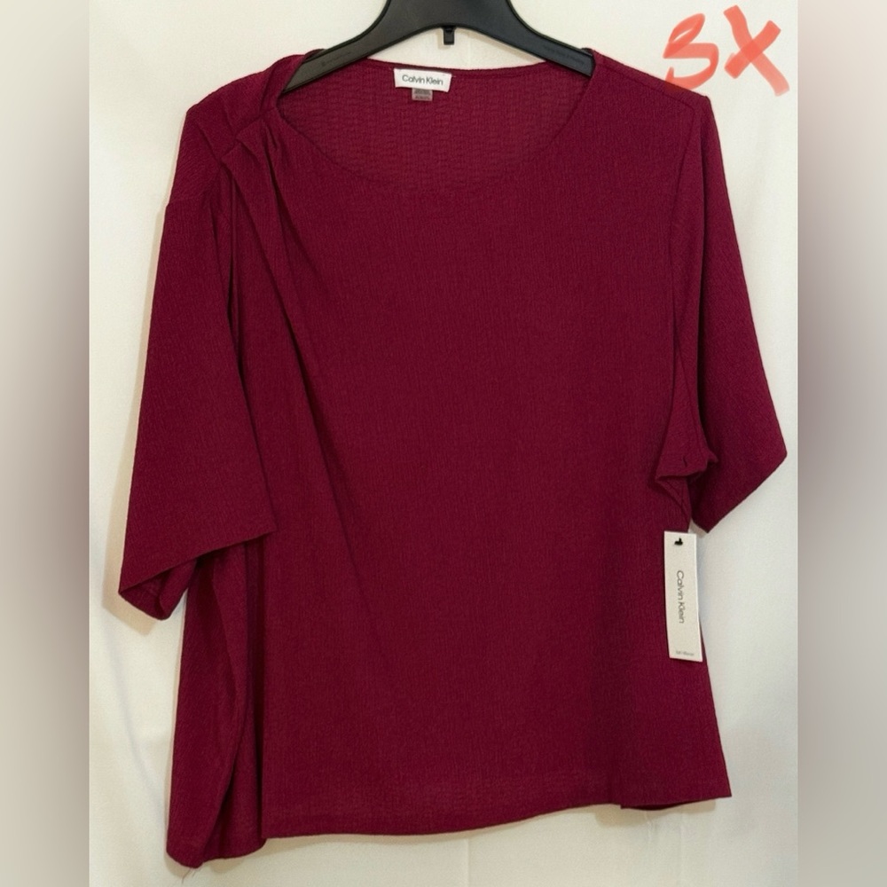 Calvin Klein Women's Rich Red Long Sleeve Top